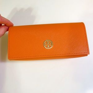 Tory Burch sunglasses case